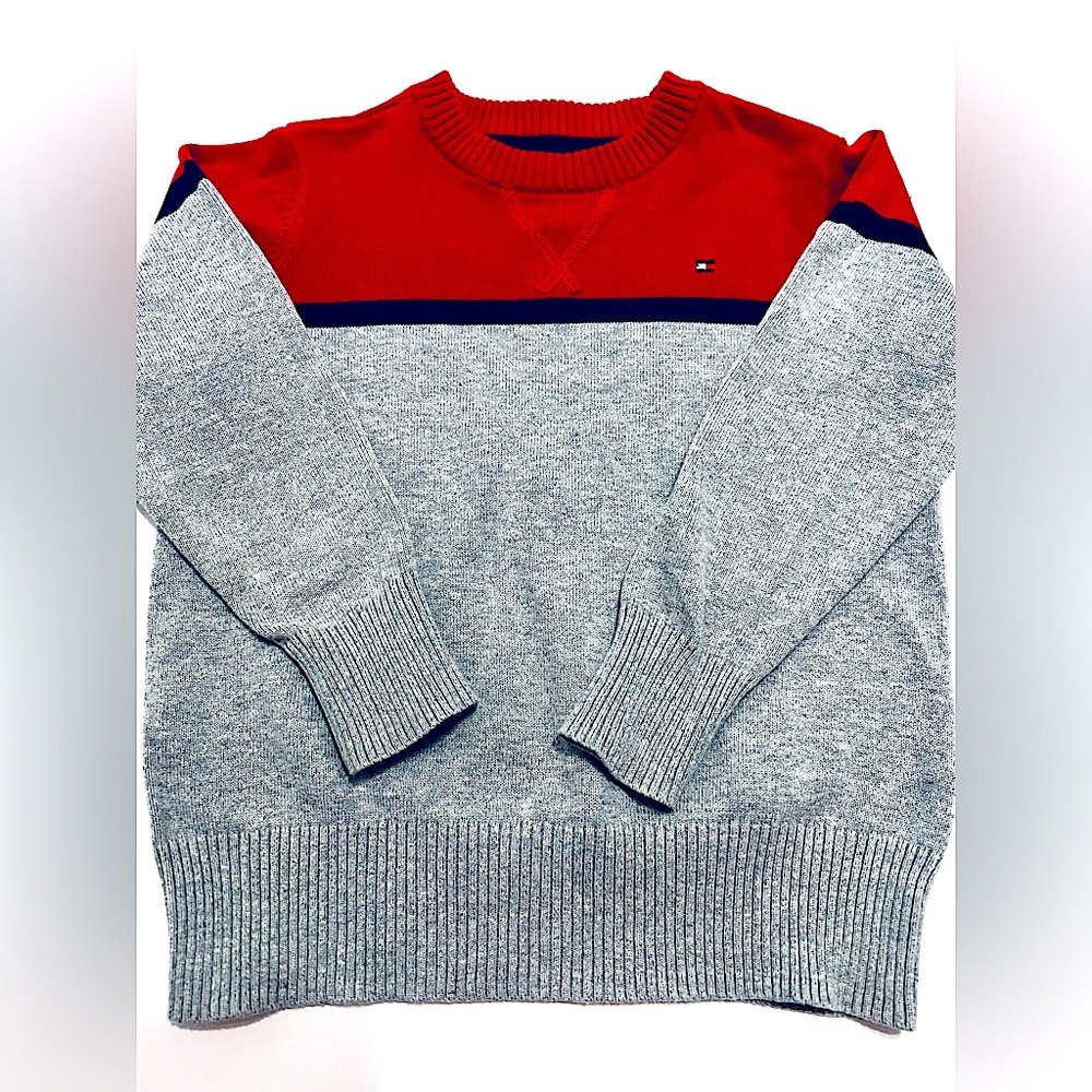 Tommy Hilfiger sweater